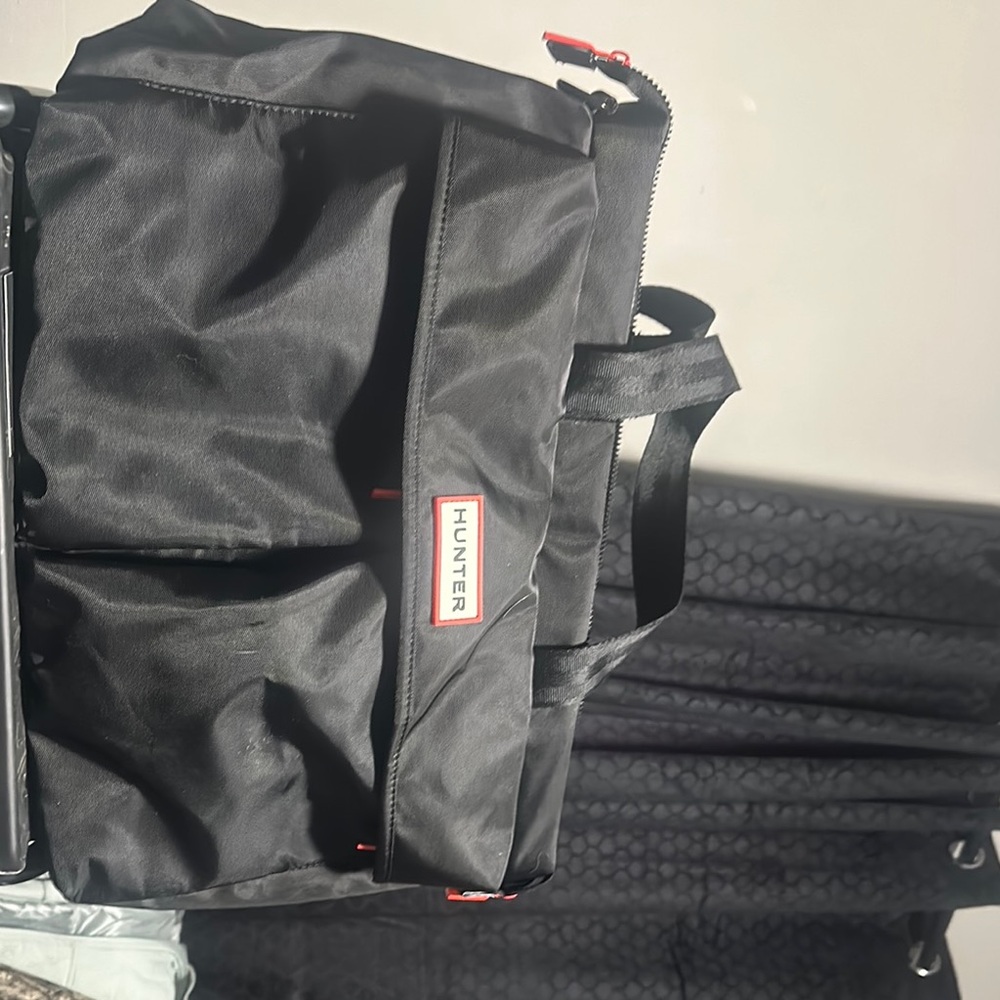 Hunter Black Duffel Bag Waterproof Synthetic Material